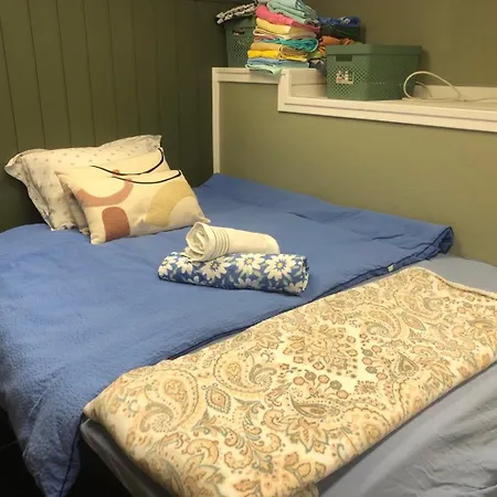 Sentrum, Uten Dusj Arendal