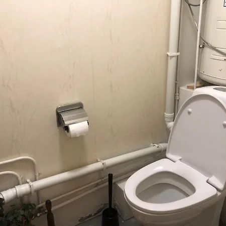 Sentrum, Uten Dusj *