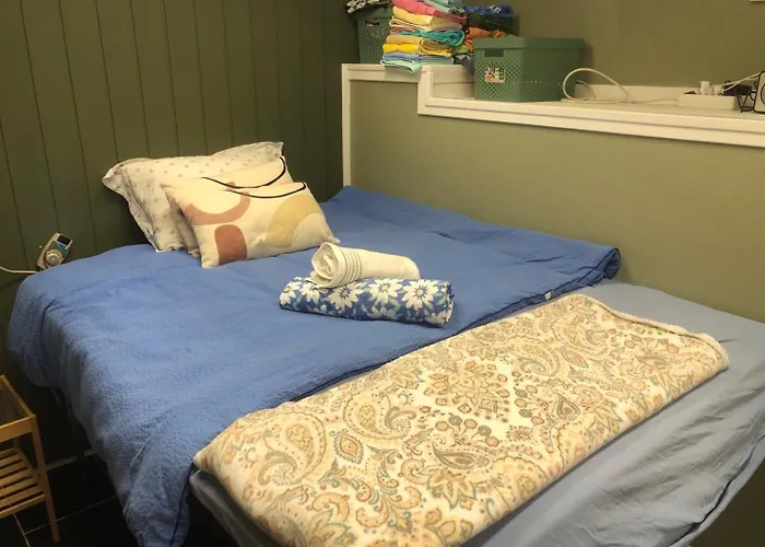 Sentrum, Uten Dusj Arendal